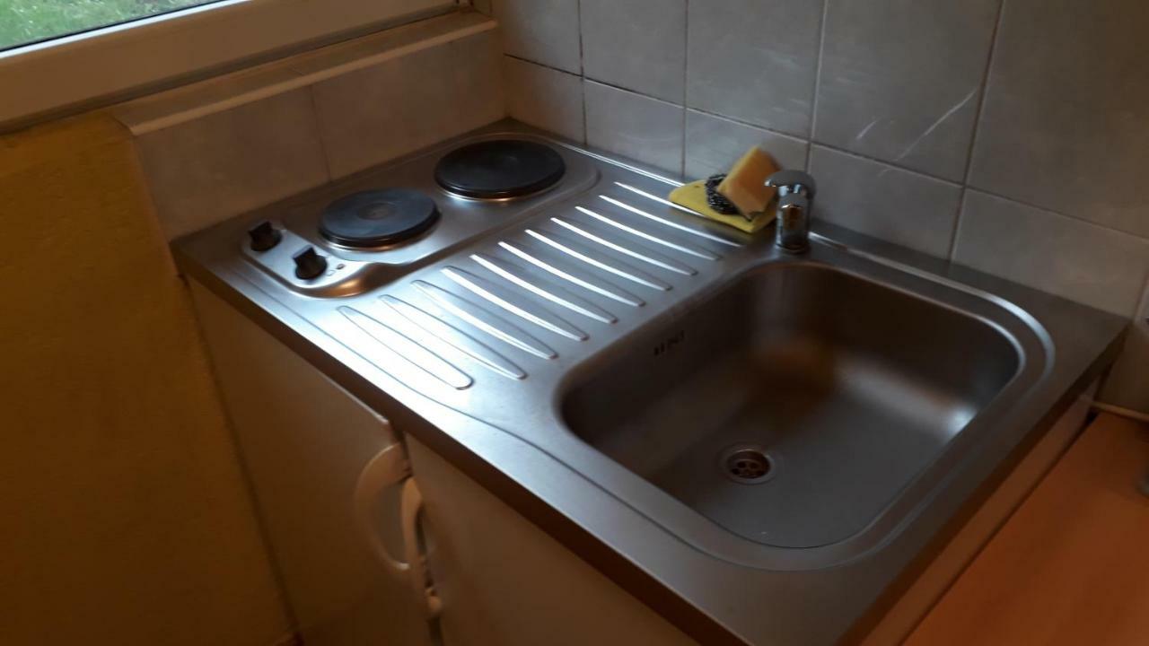 Vila Ruska Prcanj Luaran gambar